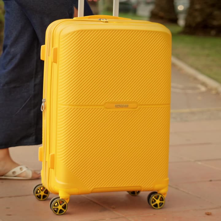 Maleta Kyoto amarilla de American Tourister, formato 1:1