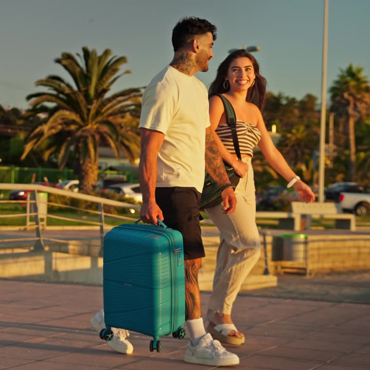 Maleta Argenta turquesa de American Tourister, formato 1:1